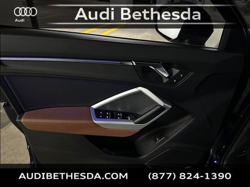 Used 2021 Audi Q3 2.0T Premium Plus image 14