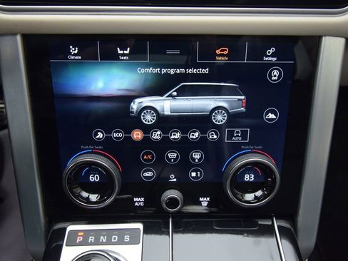 Used 2021 Land Rover Range Rover P525 Westminster Edition LWB image 34