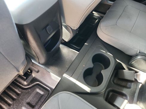 Used 2018 Chevrolet Colorado W/T w/ WT Convenience Package AWD/4WD image 12