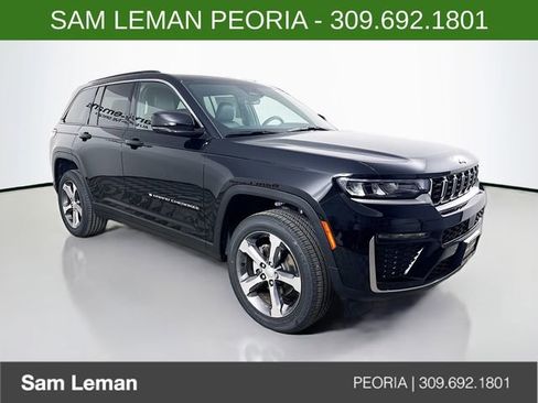 New 2026 Jeep Grand Cherokee Limited AWD/4WD image 1
