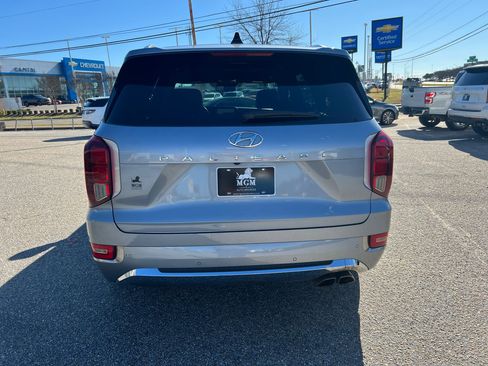 Used 2020 Hyundai Palisade Limited image 19