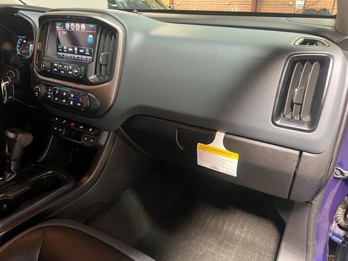 Used 2017 Chevrolet Colorado Z71 RWD image 25