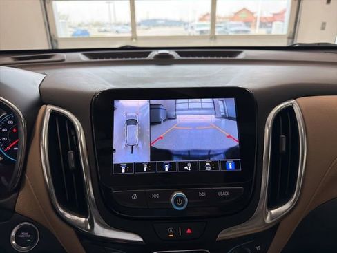 Used 2024 Chevrolet Equinox Premier AWD/4WD image 49