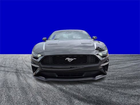 Certified 2022 Ford Mustang Coupe w/ Equipment Group 101A image 8