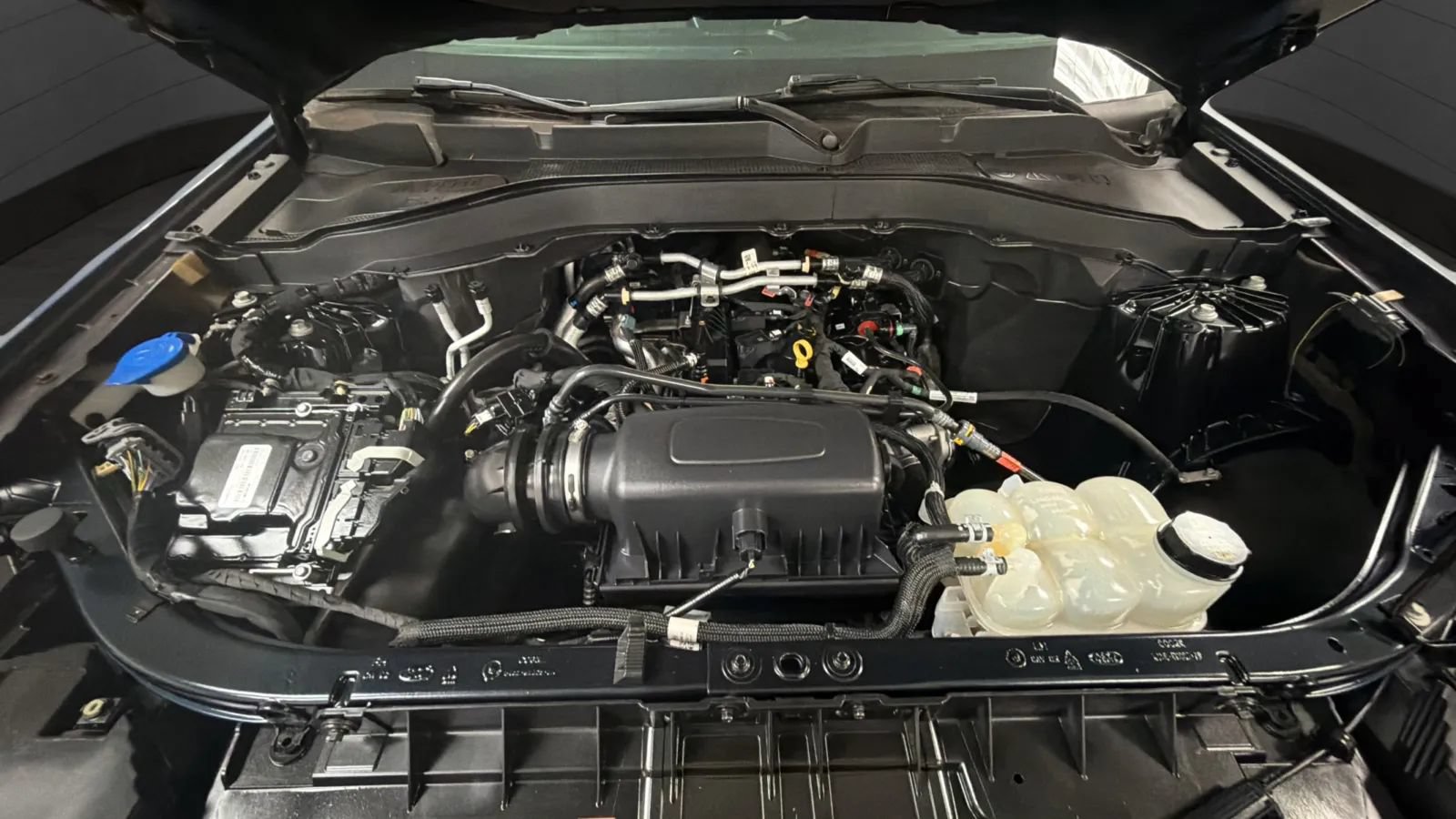 Used 2022 Ford Explorer 4WD image 22
