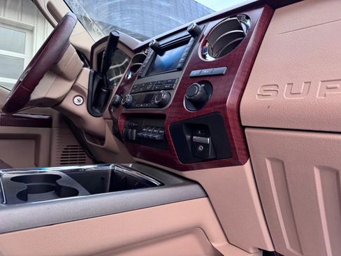 Used 2012 Ford F250 King Ranch w/ King Ranch w/Chrome Pkg image 16