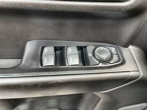 Used 2021 Chevrolet Silverado 1500 Custom Trail Boss w/ LPO, Dark Essentials Package AWD/4WD image 22