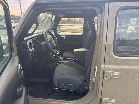 New 2026 Jeep Wrangler Sport image 32