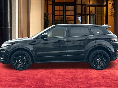 Used 2019 Land Rover Range Rover Evoque HSE Dynamic image 3