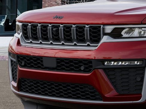 New 2026 Jeep Grand Cherokee Limited Reserve image 11