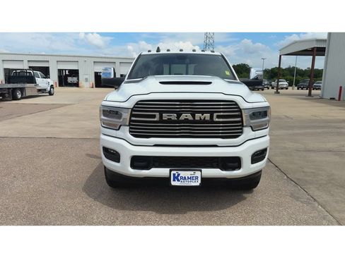 Used 2024 RAM 3500 Laramie w/ Sport Appearance Package AWD/4WD image 3