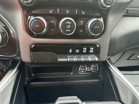Used 2022 RAM 1500 Big Horn image 15
