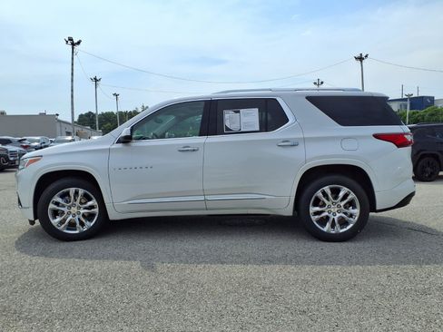 Used 2021 Chevrolet Traverse High Country AWD/4WD image 36