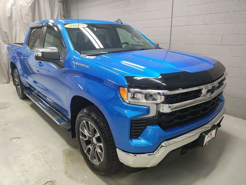 Used 2025 Chevrolet Silverado 1500 LT w/ LPO, Liner Protection Package image 5