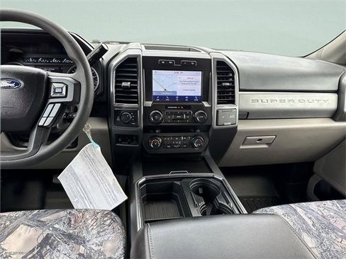 Used 2021 Ford F250 XLT w/ XLT Premium Package image 22