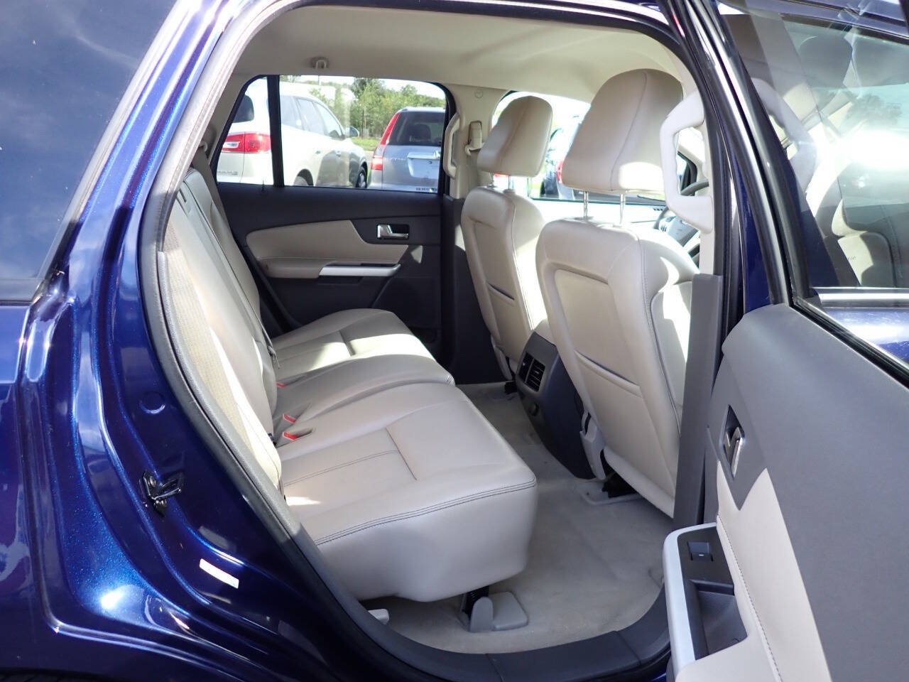 Used 2011 Ford Edge SEL w/ 202A Rapid Spec Order Code AWD/4WD image 10