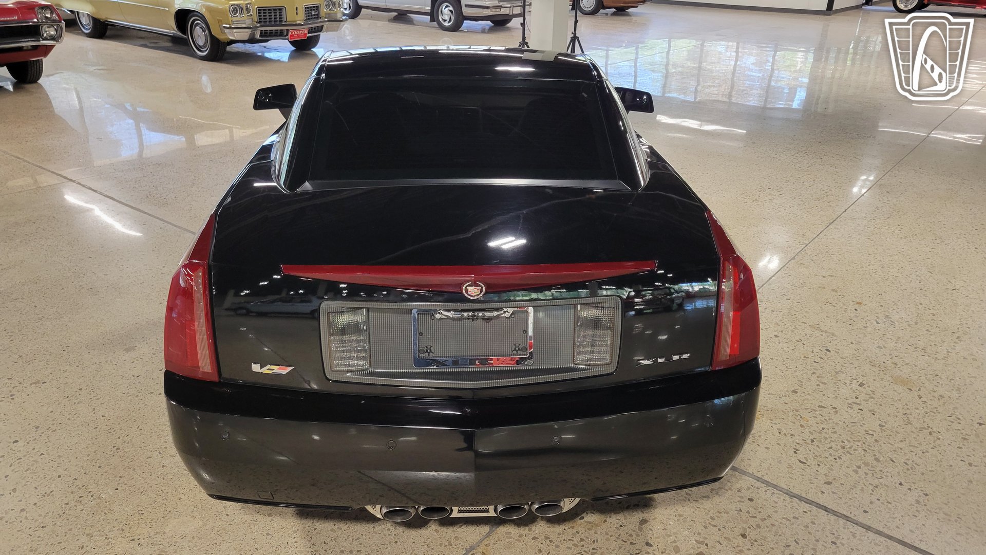Used 2008 Cadillac XLR V RWD image 32