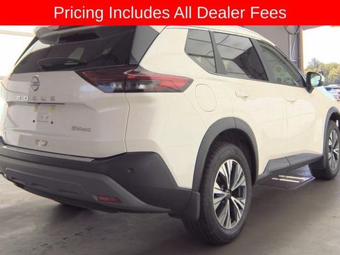 Certified 2023 Nissan Rogue SV w/ SV Premium B Package AWD/4WD image 3
