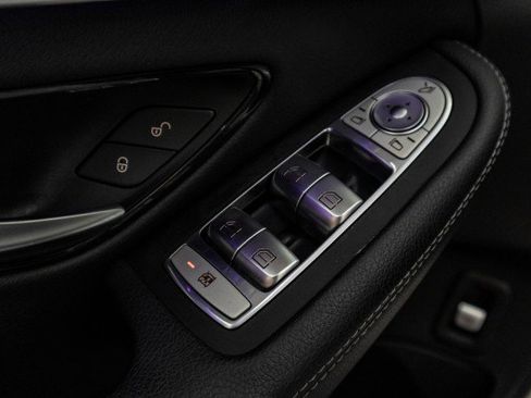 Used 2021 Mercedes-Benz C 300 Sedan w/ Premium Package image 21