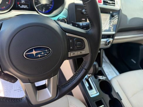 Used 2016 Subaru Outback 2.5i Limited AWD/4WD image 22