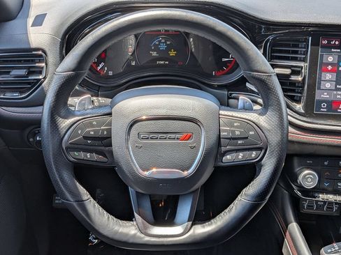 Used 2025 Dodge Durango GT AWD/4WD image 17