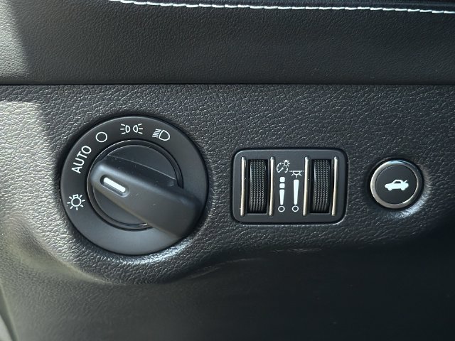 Used 2023 Dodge Challenger SRT Hellcat RWD image 30