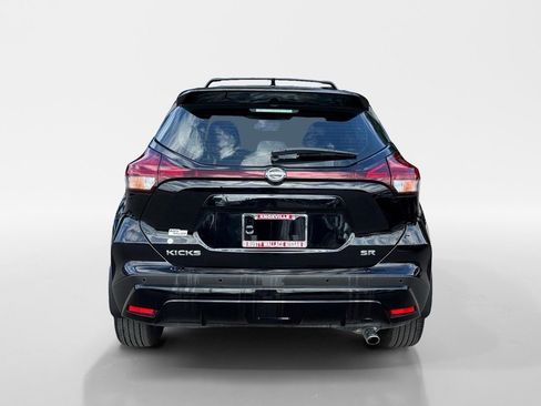 Used 2023 Nissan Kicks SR w/ Interior Electronics Package image 5