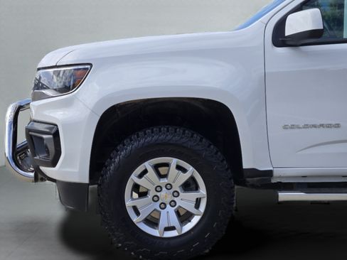 Used 2022 Chevrolet Colorado LT w/ LT Convenience Package AWD/4WD image 29
