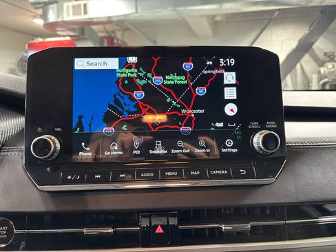 Used 2023 Mitsubishi Outlander SE Black Edition image 28