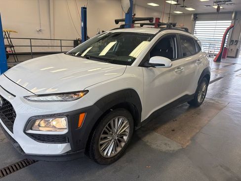 Used 2021 Hyundai Kona SEL FWD image 4