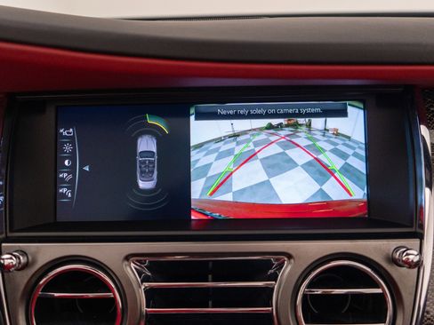 Used 2019 Rolls-Royce Dawn -Black Badge, Two-Tone Paint, image 47