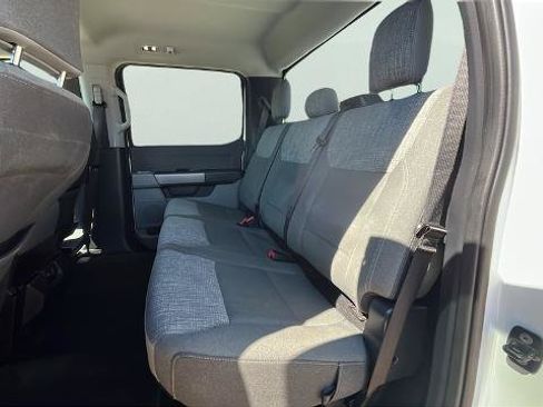 Certified 2025 Ford F250 XLT AWD/4WD image 16