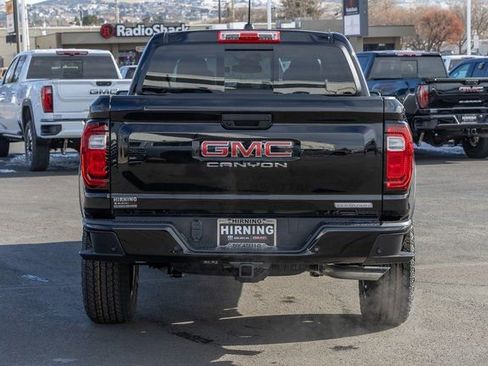 New 2026 GMC Canyon Elevation image 4