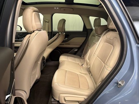 Certified 2023 Lincoln Corsair Reserve w/ Equipment Group 202A AWD/4WD image 33