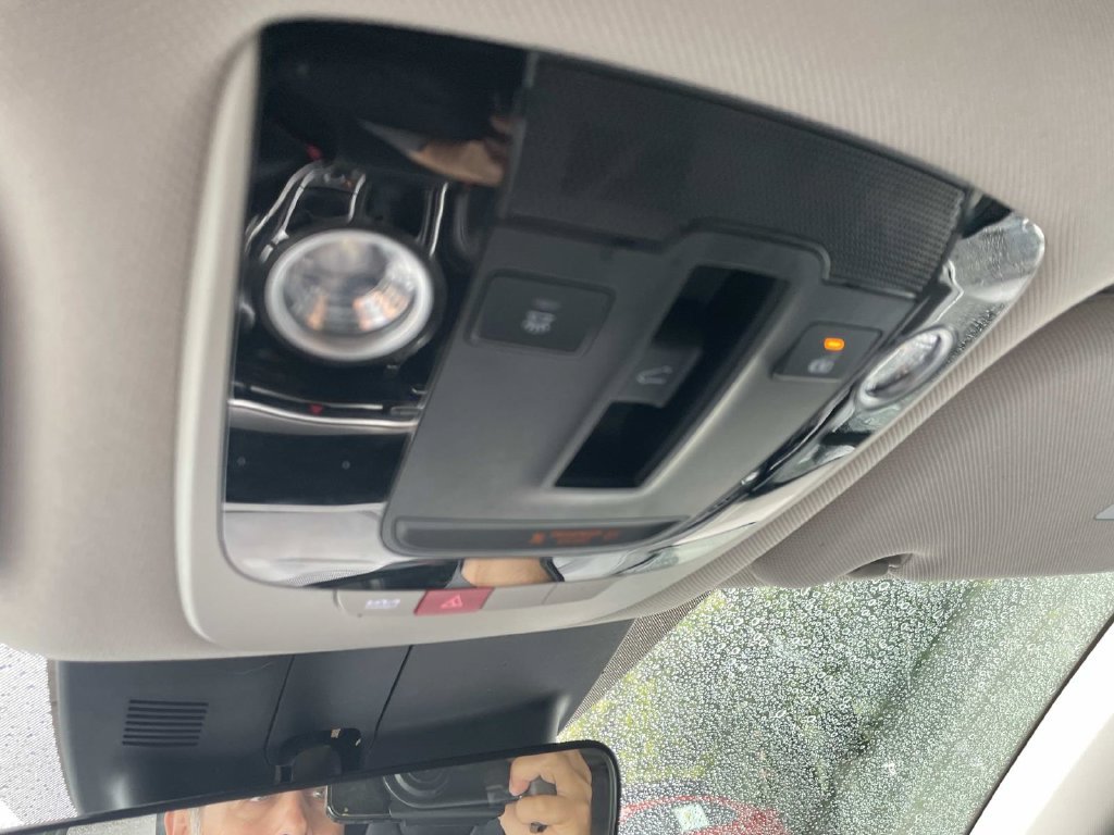Used 2025 Kia Sorento S w/ Panoramic Sunroof Package AWD/4WD image 26