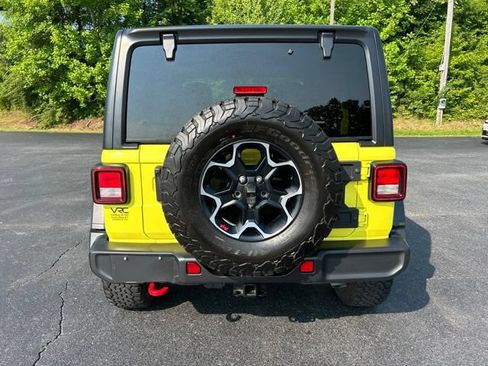 Used 2023 Jeep Wrangler Rubicon w/ Cold Weather Group AWD/4WD image 4