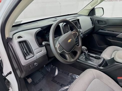 Used 2022 Chevrolet Colorado W/T w/ WT Convenience Package RWD image 11
