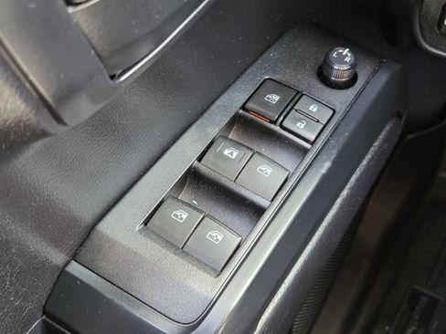 Used 2021 Toyota Tacoma SR AWD/4WD image 22