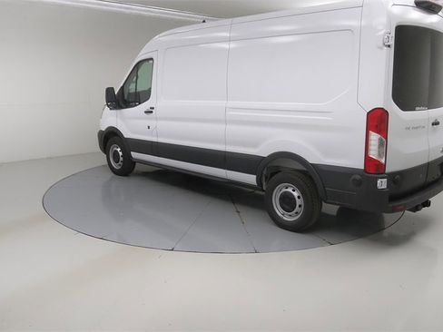 New 2025 Ford Transit 250 148 Medium Roof image 16