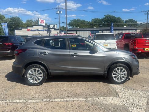 Used 2021 Nissan Rogue Sport S AWD/4WD image 9