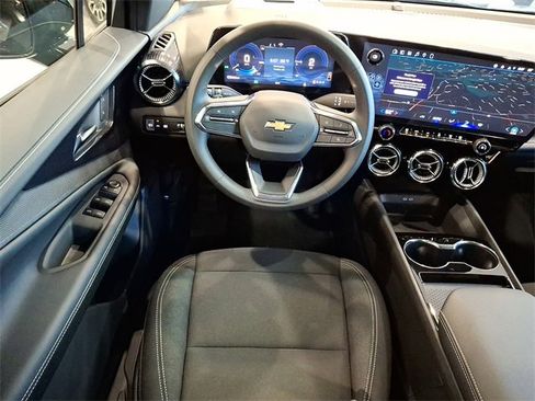 New 2026 Chevrolet Blazer EV LT image 7