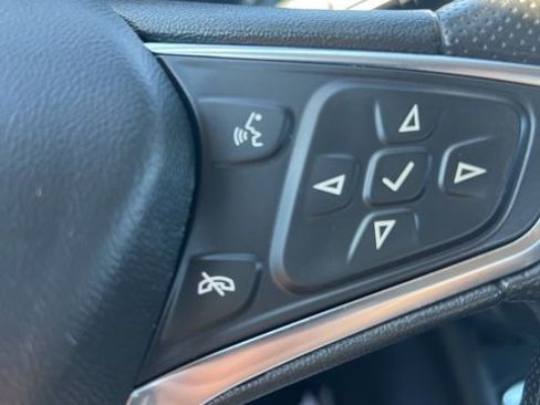 Used 2024 Chevrolet Malibu LT image 12