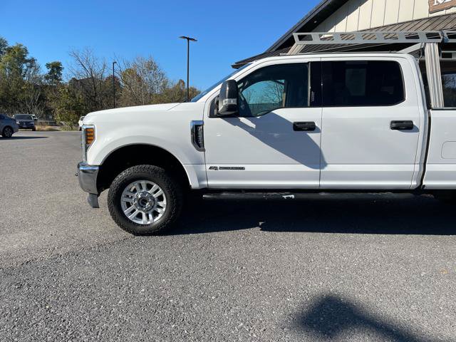 Used 2018 Ford F250 XLT AWD/4WD image 2