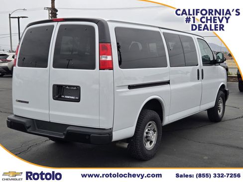 Used 2023 Chevrolet Express 3500 LS image 7