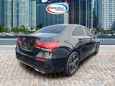 Used 2019 Mercedes-Benz A 220 image 3