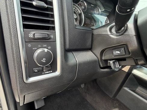 Used 2014 RAM 2500 Limited AWD/4WD image 21
