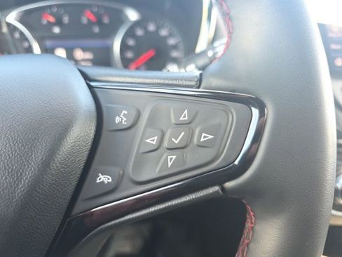 Used 2023 Chevrolet Equinox RS w/ RS Leather Package image 21