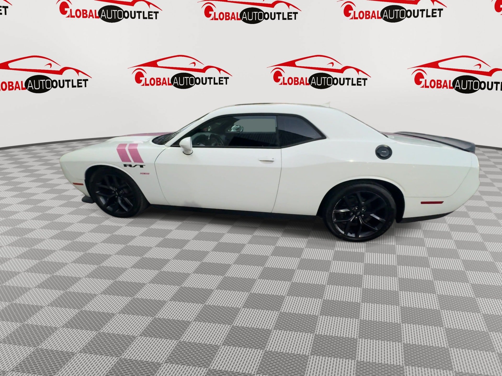 Used 2019 Dodge Challenger R/T w/ Plus Package RWD image 5