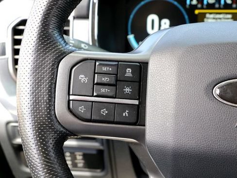 Used 2021 Ford F150 Lariat w/ Equipment Group 502A High AWD/4WD image 17