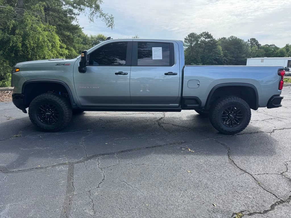 Certified 2024 Chevrolet Silverado 2500 ZR2 w/ Technology Package AWD/4WD image 2